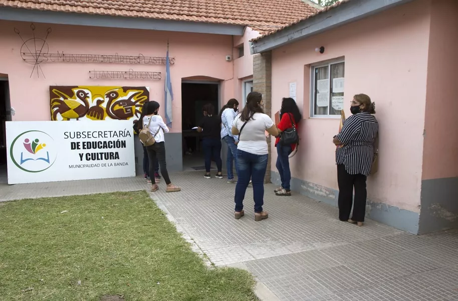 Exhiben Listado de Merito para la Escuela Municipal ‘Ada Nilda Alderete’