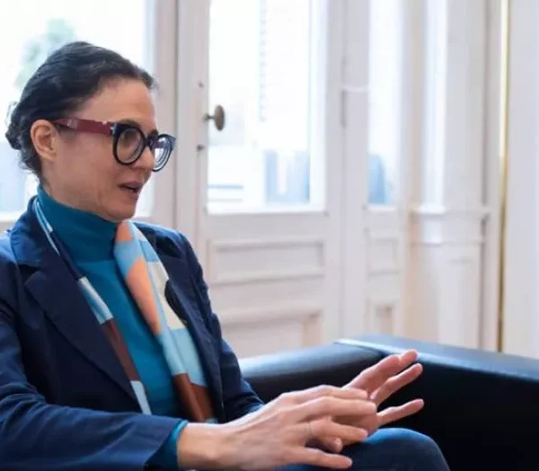 «Queremos inversión china en energía y electromovilidad»