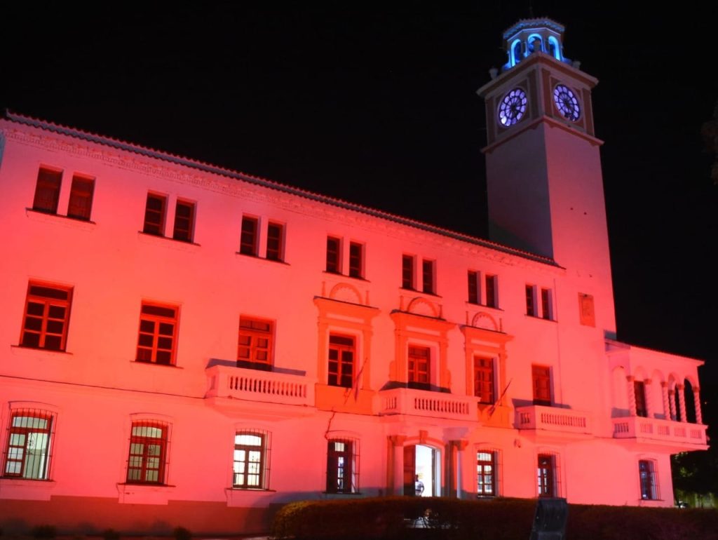 Casa de Gobierno iluminada por Día Mundial de las Cardiopatías Congénitas