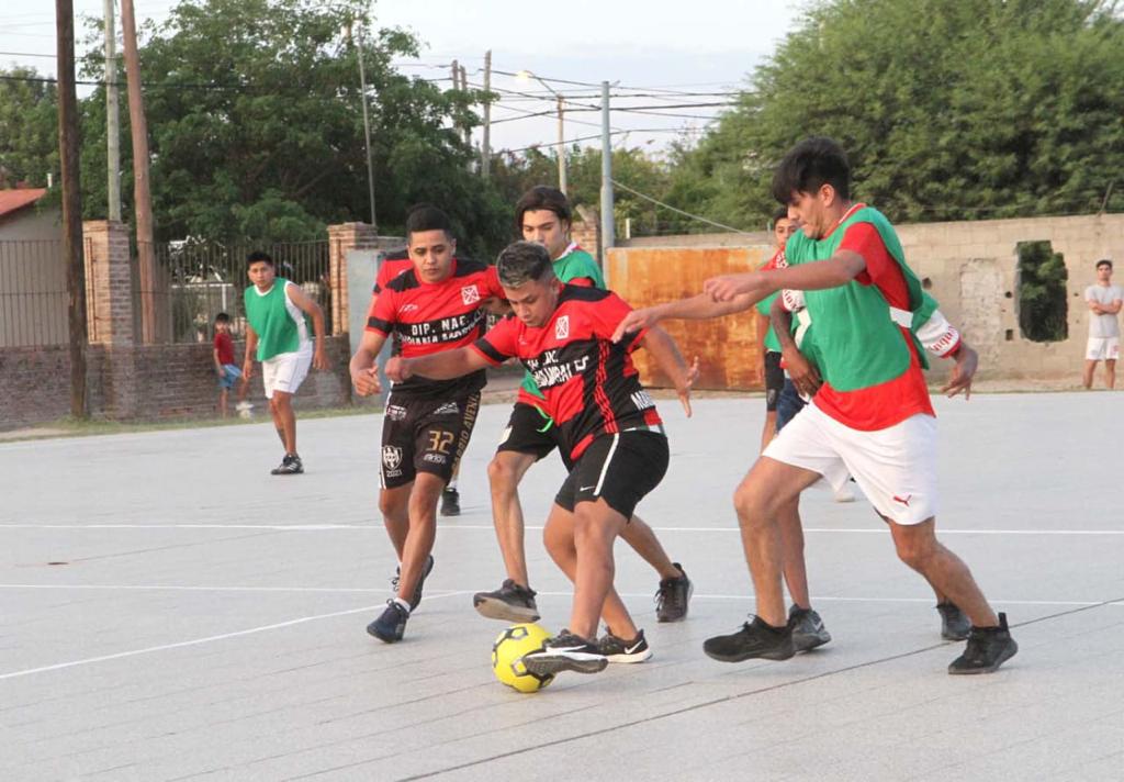 Comenzó el 4to torneo de fútbol masculino para empleados municipales 