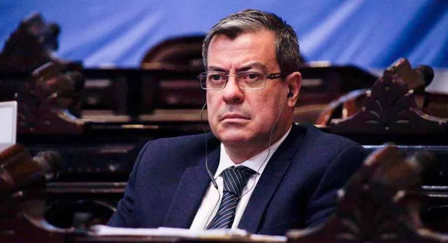 Germán Martínez reemplazará a Máximo Kirchner como presidente del bloque de diputados del FdT