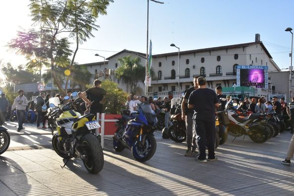La fiesta del Moto GP empieza a tomar color en Las Termas