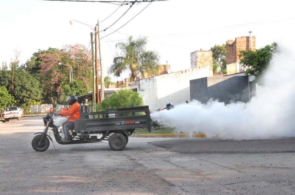 El municipio inicia un nuevo cronograma semanal de fumigación para los barrios