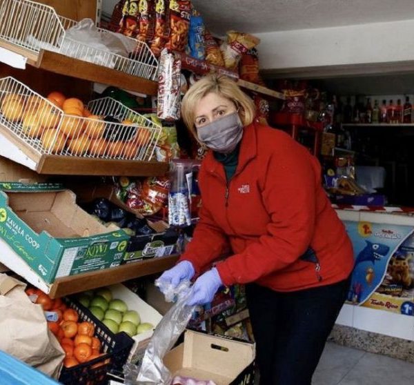 Los comercios de barrio contarán con una canasta de 60 productos regulados