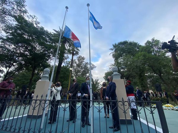 Acto por el 202° Aniversario de la Declaración de la Autonomía de Santiago del Estero encabezado por el gobernador Gerardo Zamora