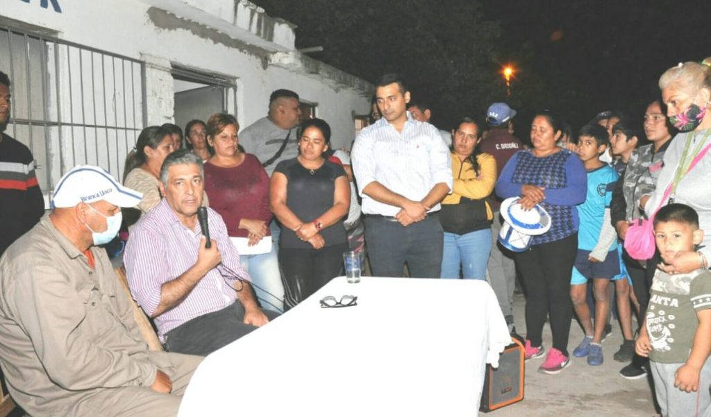 Roger Nediani visitó el Club social y deportivo Soler de La Banda