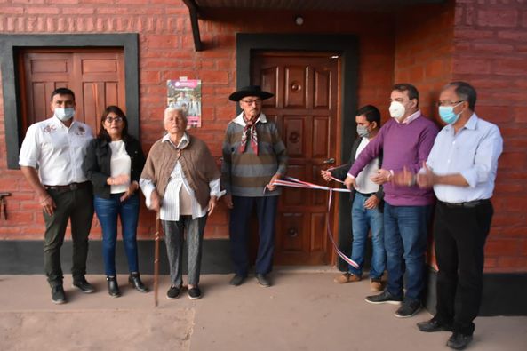 Entrega de 53 viviendas sociales en la localidad de Ahí Veremos