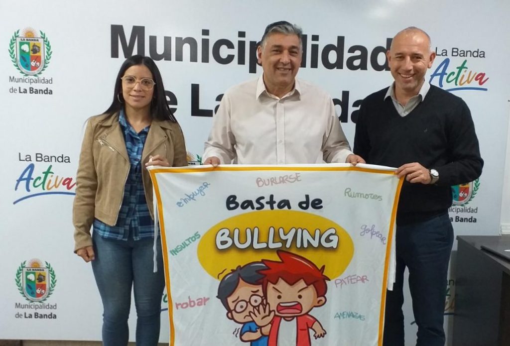 El municipio impulsa la campaña de sensibilización “Basta de Bullying”