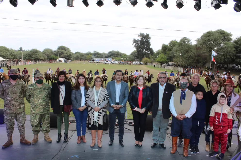 Silva Neder abrió el Festival de la Tradición Gaucha en el Día del Trabajador