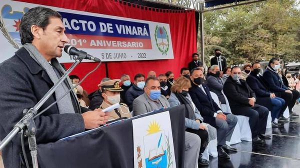 Acto por el 201° Aniversario del Pacto de Vinará en la Plazoleta “Pasos de los Próceres”