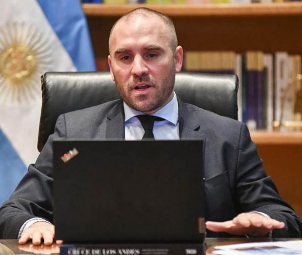 «La deuda pública en pesos tiene un perfil de absoluta sostenibilidad»