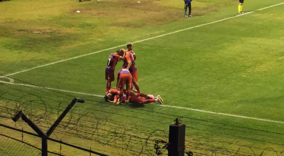 Güemes le ganó 2 a 0 a Nueva Chicago