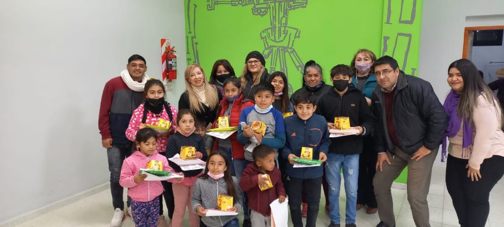 Niños del Bº 25 de Mayo visitaron las instalaciones de la Escuela de Robótica
