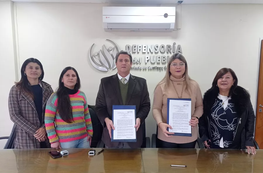 Se firmó un convenio de cooperación entre la Defensoría del Pueblo y la Asociación de Mediadores “Intermediando”