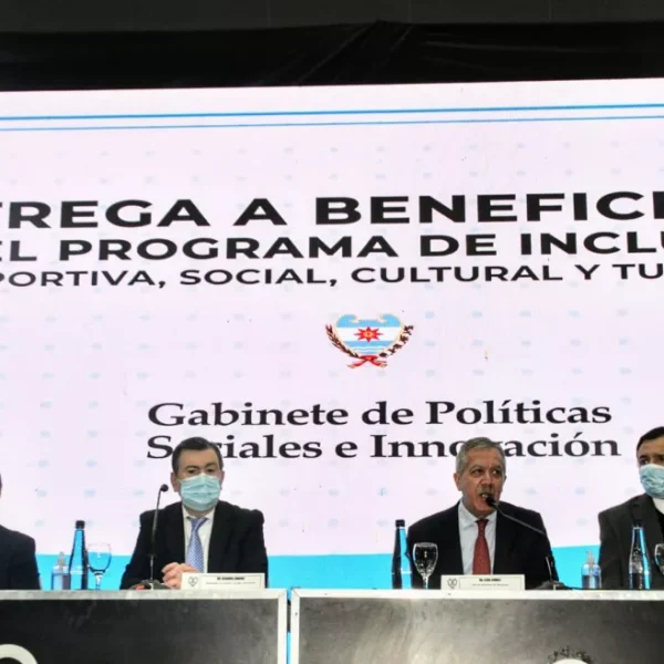 “En las próximas semanas vamos a ampliar el presupuesto para que las 270 instituciones reciban los beneficios”