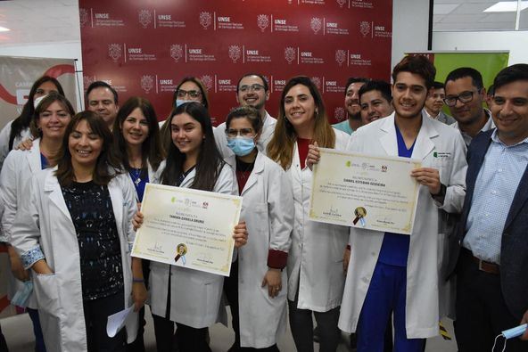 La Facultad de Ciencias Medicas – UNSE ya tiene a sus primeros egresados, TODOS formados íntegramente en la provincia