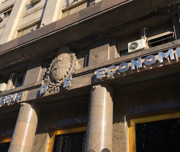 El Ministerio de Economía canceló $10.000 millones de adelantos del BCRA