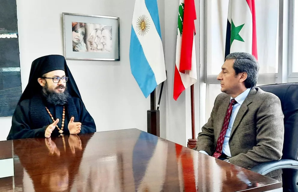 Silva Neder mantuvo una reunión con el arzobispo Santiago El Khoury