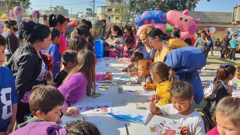 Cientos de niños dieron vida al parque Pulgarcito en el Día de las Infancias