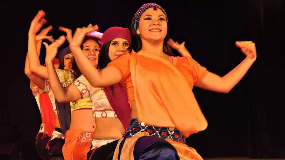 Llega el Festival de Folclore Mundial a La Banda