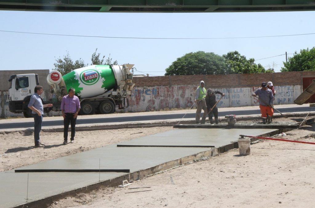 El intendente Nediani continúa supervisando diferentes obras de pavimentación en la ciudad 