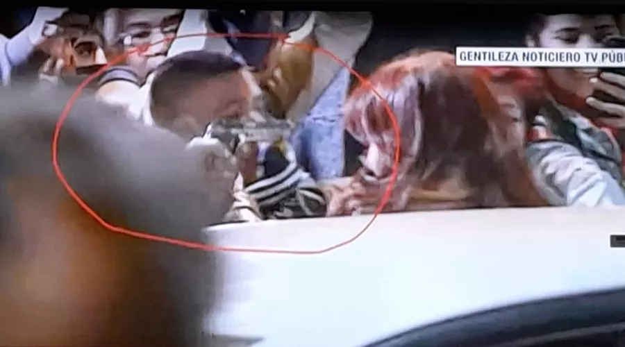 Intentaron asesinar con una pistola a Cristina Kirchner
