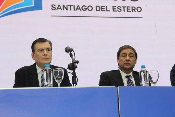 Silva Neder acompañó al gobernador de la provincia, Dr. Gerardo Zamora en la inauguración de la 12° Feria Provincial del Libro en el Fórum