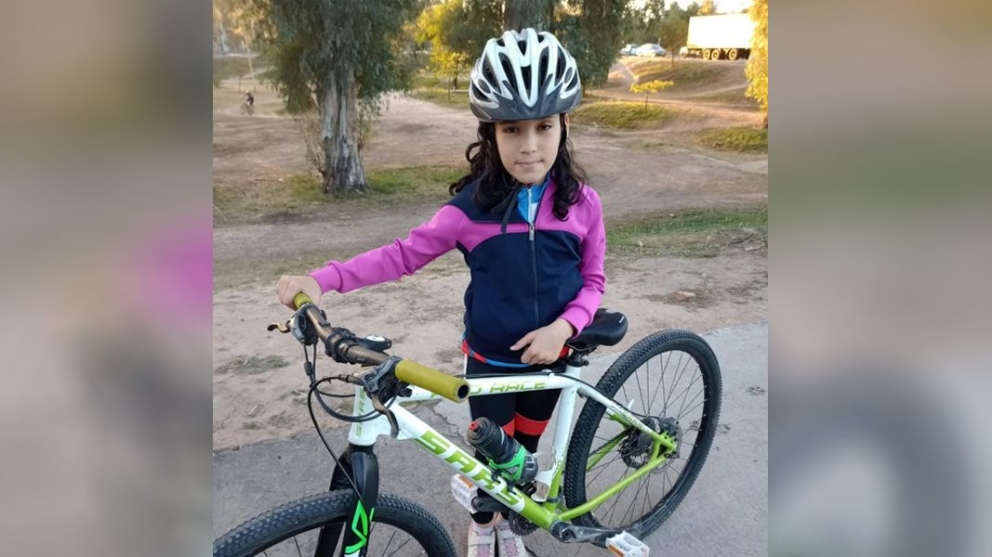 Le robaron la bicicleta a una joven campeona santiagueña de mountain bike