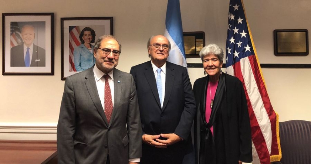 De Mendiguren visitó Washington y reforzó vínculos internacionales junto al embajador Argüello