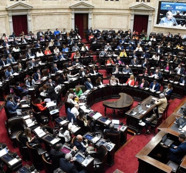 Con amplio respaldo Diputados aprobó en general el proyecto de Presupuesto
