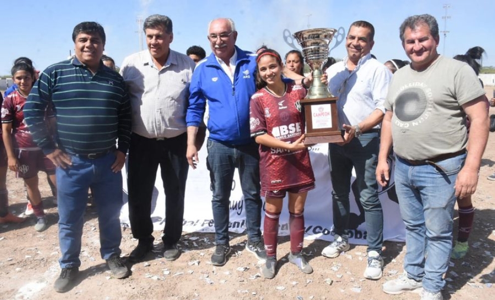 Central Córdoba se quedó con el 1º Torneo Provincial de Fútbol Femenino “Dra. Claudia Ledesma Abdala de Zamora”