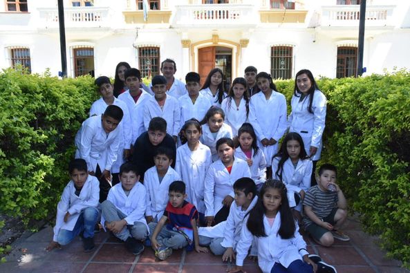Docentes y alumnos del departamento Loreto visitaron Casa de Gobierno
