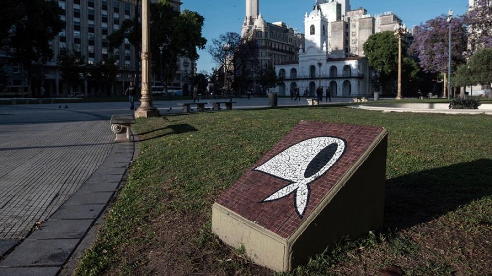 Hebe de Bonafini ya descansa en paz en la Plaza de Mayo