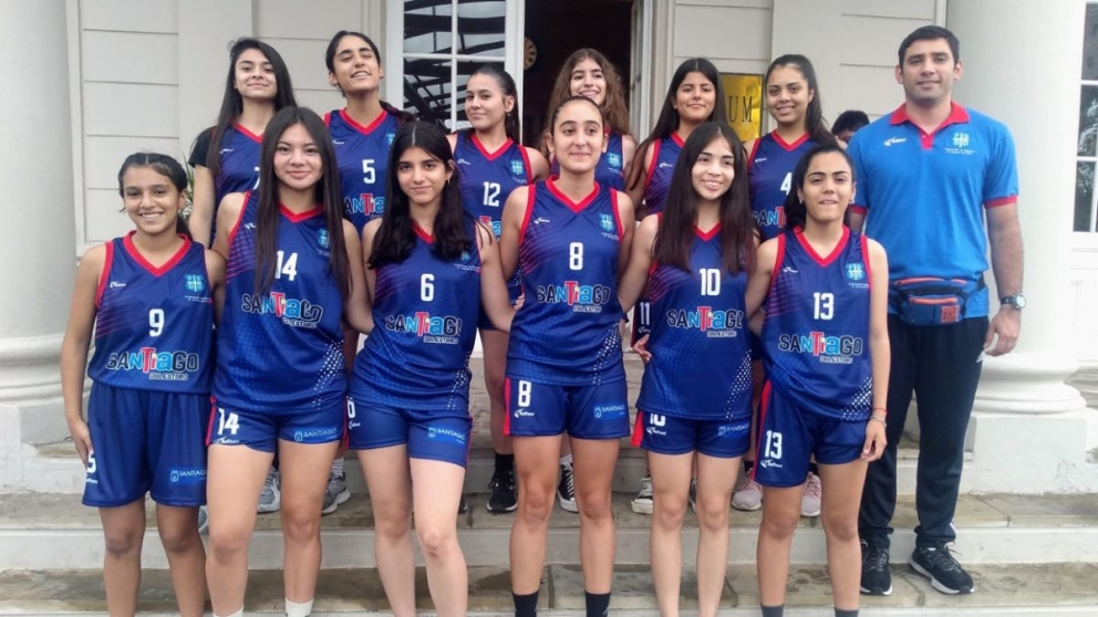 Santiago rumbo a Tunuyán para disputar el Argentino U15 Femenino