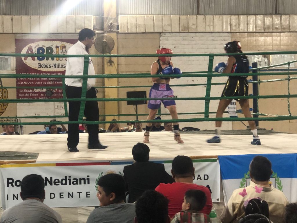 El municipio acompañó una velada de Boxeo Doble Fondo en el Recreativo