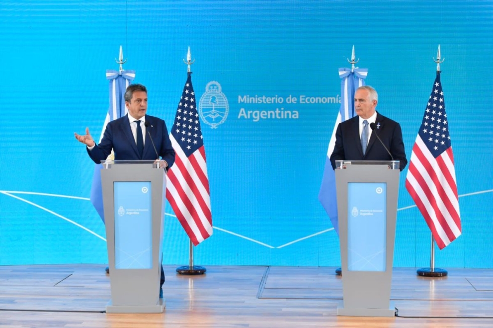La Argentina y Estados Unidos acuerdan intercambio automático de información tributaria