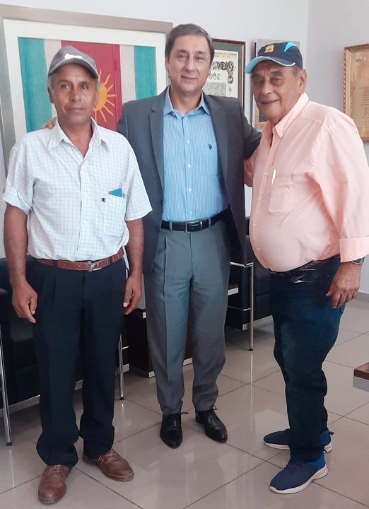 Silva Neder recibió a dos históricos dirigentes de la localidad de Huiñas Atum, departamento Atamiqui