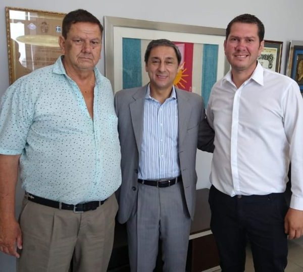 Familia de emprendedores de Sumampa invierten en Santiago