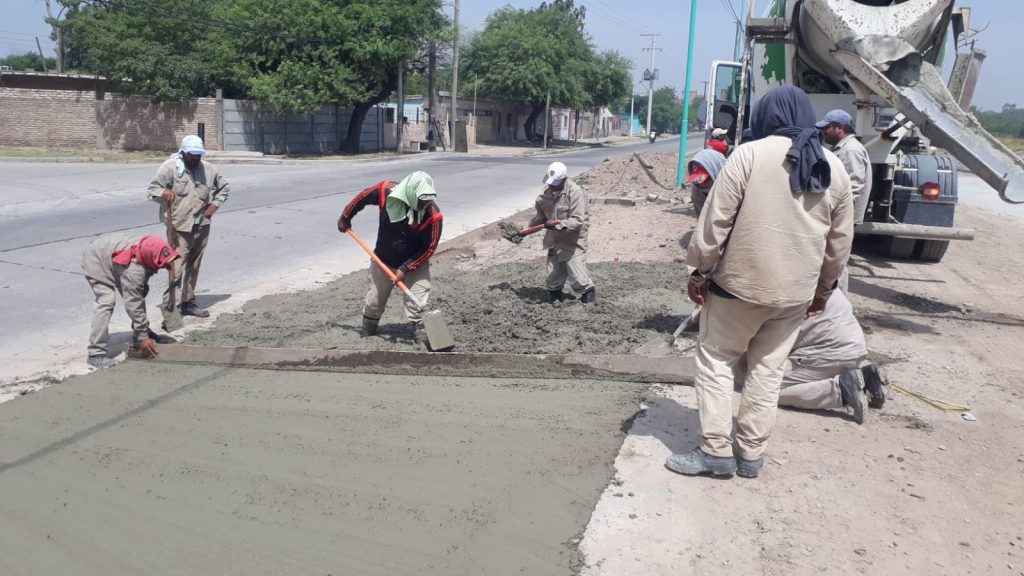 Intensifican obras del plan de pavimentación y perfilado en las calles de La Banda