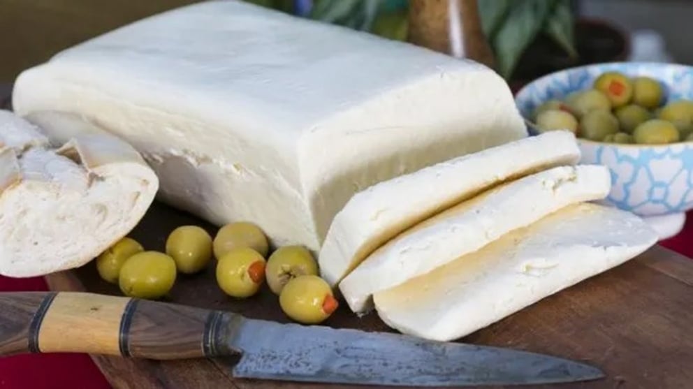ANMAT prohibió la venta de un queso cremoso en todo el país