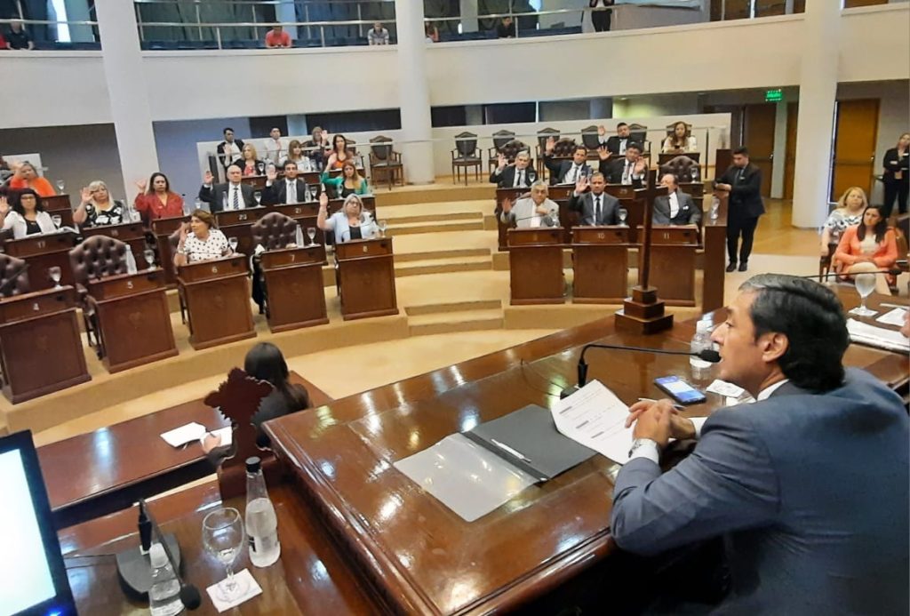Legislatura: eligieron autoridades y fijaron días y hora de las sesiones