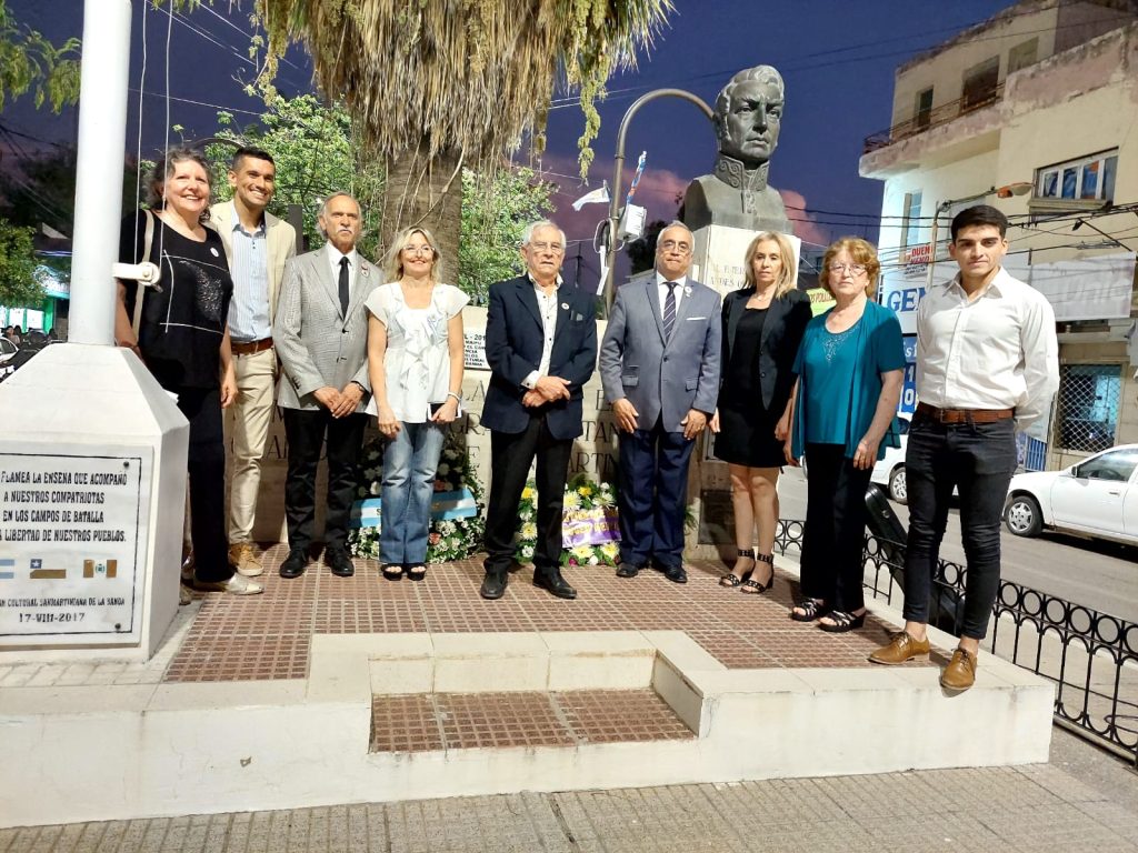 La municipalidad de La Banda rindió homenaje al Gral. San Martin en el día de su natalidad
