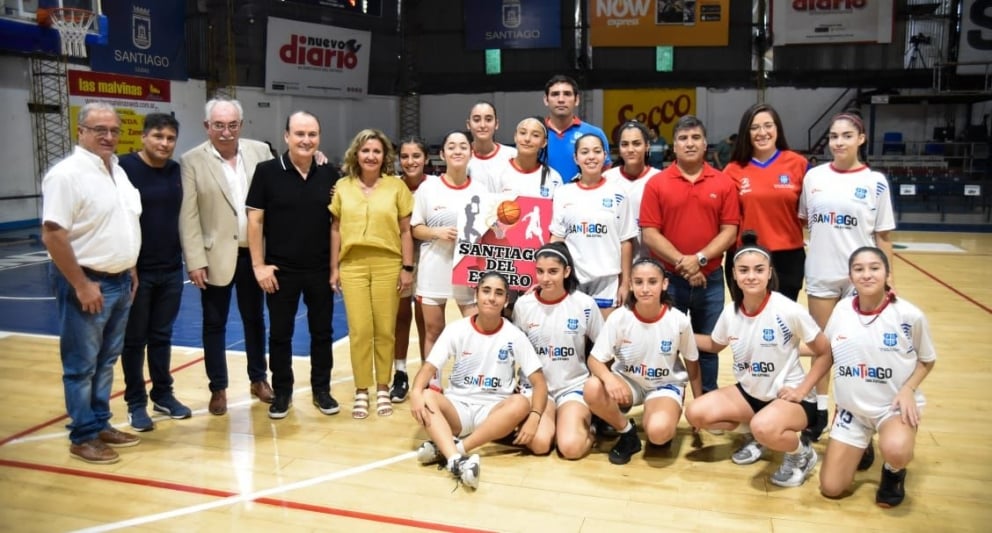 La intendente Fuentes participó de la apertura del Torneo Regional U15 de Básquet Femenino