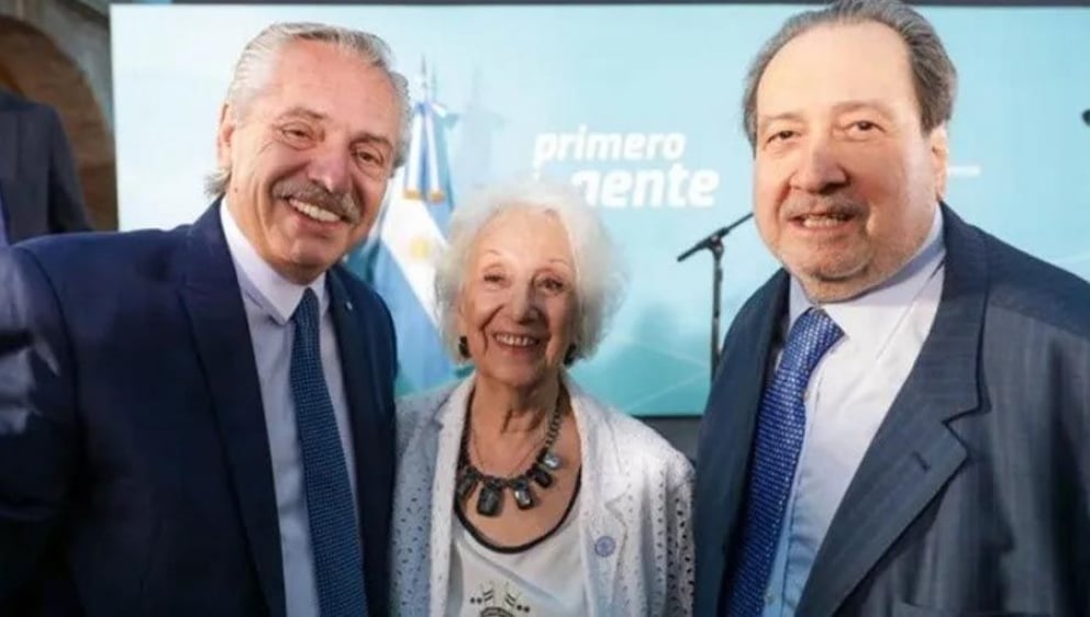 El Presidente se encontró con Carlotto y Arslanian, y remarcó que “la utopía que mi generación soñaba es una realidad”