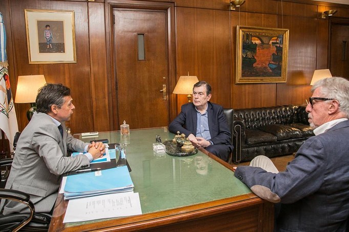 Gerardo Zamora se reunió con el ministro Diego Giuliano