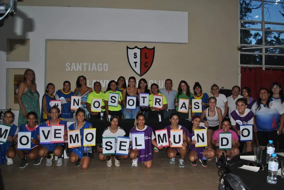 Exitoso encuentro de “Mujeres y Fútbol” en Santiago Lawn Tennis Club