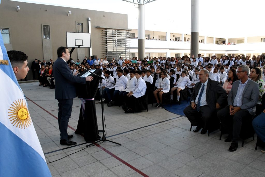 Zamora inauguró las nuevas instalaciones de la Escuela N° 677 “General San Martín”, de La Banda