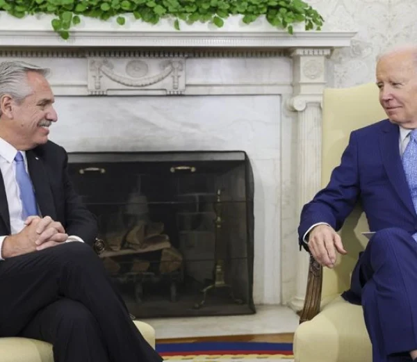 Alberto logró el apoyo de Biden frente al FMI y la reducción de metas es casi una certeza