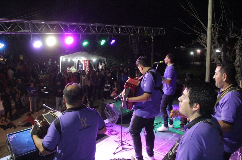 Con gran concurrencia, La Banda realizó un Homenaje a Jorge Véliz 