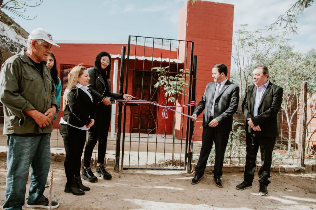 La Provincia se sumó a los festejos por los 130 años de Clodomira con la entrega de 31 Viviendas Sociales